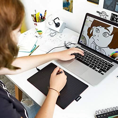 Grafinė planšetė Wacom One M CTL-672 su pieštuku