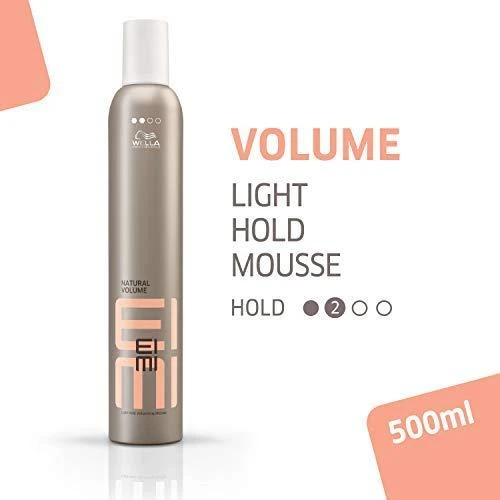 Lengvos fiksacijos plaukų putos Wella Eimi Natural Volume (2) 500ml
