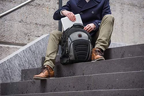 Rucksack for laptop WENGER synergy 600635 (16", juodos spalvos)