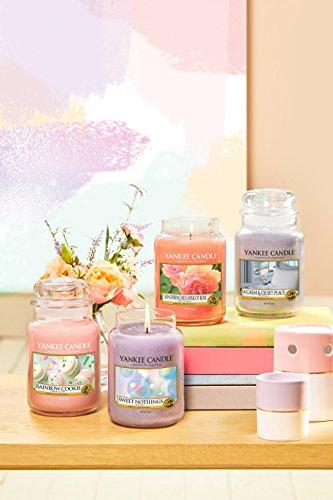 Yankee Candle Aromatinė didelė žvakė "Sun-Drenched Apricot Rose" 623 g