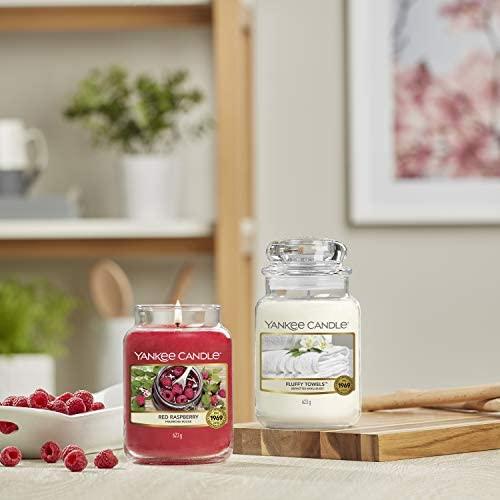 Yankee Candle Fluffy rankšluosčiai kvapioji žvakė unisex, 623 g