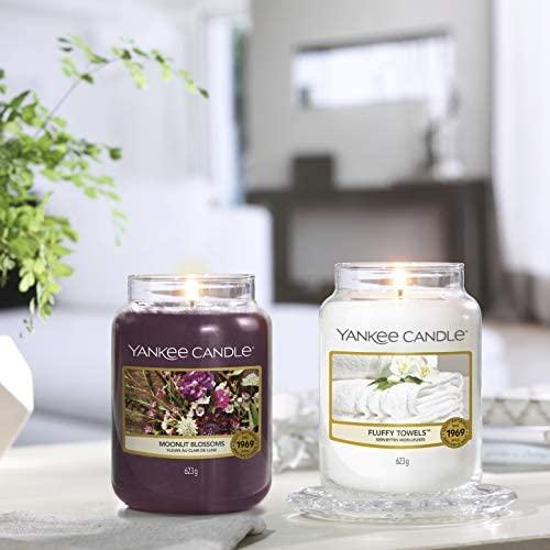 Yankee Candle Fluffy rankšluosčiai kvapioji žvakė unisex, 623 g