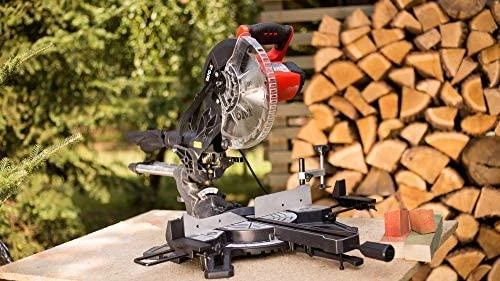 YATO 1800 W SKIRTINIS Pjūklas su pašaru, LASER 255 mm