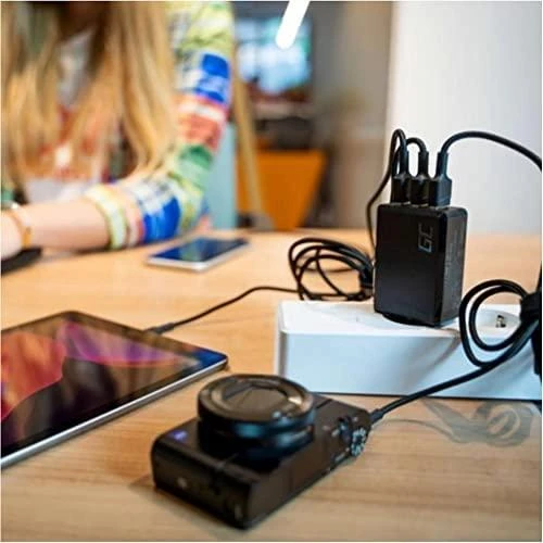 Green Cell Žalias Cell GREENCELL ChargeSource 3 3xUSB 30W sieninis adapteris Ultra Charge ir Smart Charge