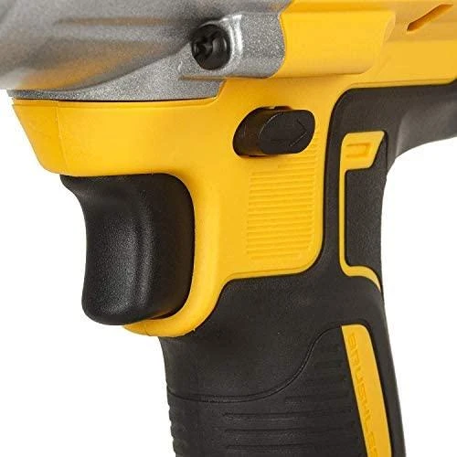 Akumuliatorinis smūginis veržliasukis DeWalt DCF899P2-QW 18 V, 2x5.0 Ah, 1/2"