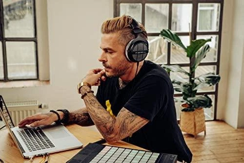 Studijinės ausinės Beyerdynamic DT 990 PRO, 250 omų, juodos 459038