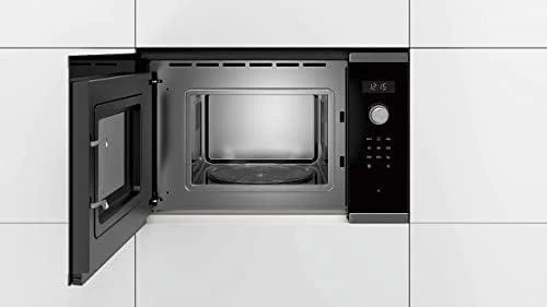 Įmontuojama mikrobangų krosnelė Bosch BFL524MS0