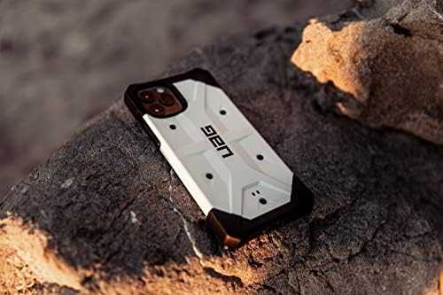 Urban Armor Gear UAG Pathfinder dėklas, skirtas iPhone 13 Pro Max – sidabrinis