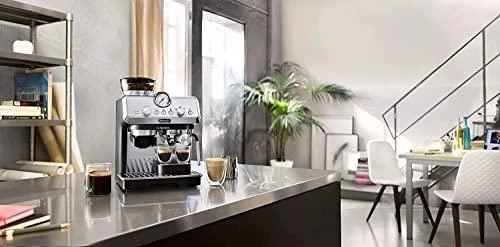 Pusiau automatinis kavos aparatas DeLonghi EC9155.MB