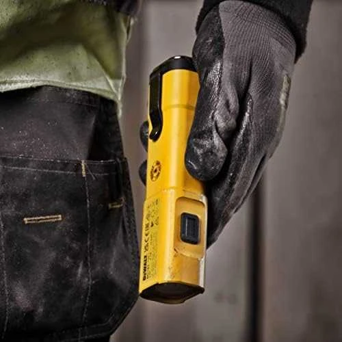 Prožektorius DeWalt DCL183-XJ; LED; 400 lm; 3,6 V; 1x3,0 Ah akum.