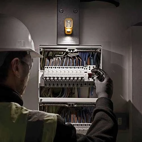 Prožektorius DeWalt DCL183-XJ; LED; 400 lm; 3,6 V; 1x3,0 Ah akum.