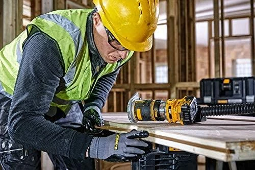 Freza DeWalt DCW604P2-QW; 18 V; 2x5,0 Ah akum.