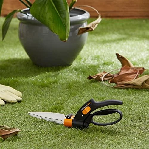 Fiskars žolės žirklės Servo-System GS42, 340 mm