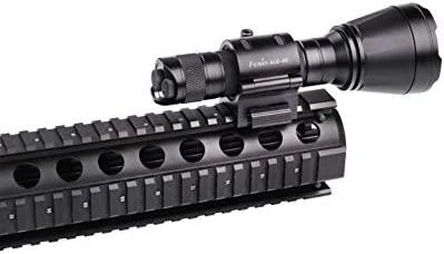 Fenix ALG-00 adapteris su pritvirtintu žibintuvėliu