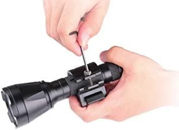 Skrzynkazdrewna Fenix ALG-00 adapteris žibintuvėliui