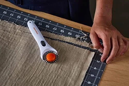 Fiskars Pjaustymo kilimėlis 45x60 cm