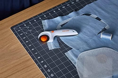 Fiskars Pjaustymo kilimėlis 45x60 cm