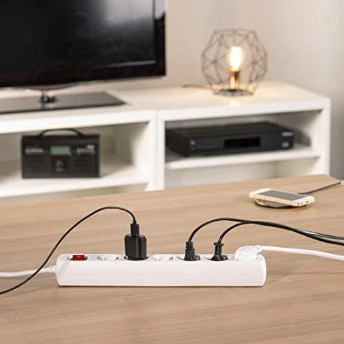 Hama 00108833 - 6 kintamosios srovės lizdas (-ai) - 230 V - 16 A - 3500 W - Baltas - Plastikas