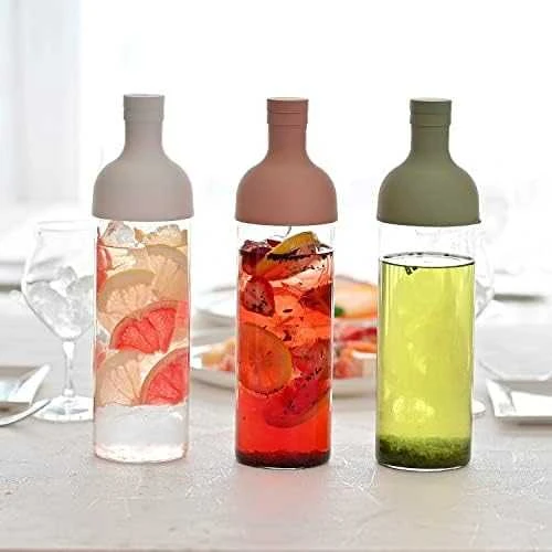 Gertuvė HARIO šaltos arbatos buteliukas su filtru, 750 ml, „Muted Žalias“