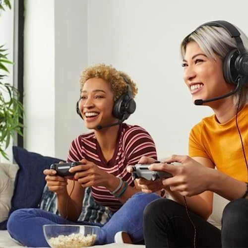 Žaidimų ausinės JBL Quantum 200, Juodos
