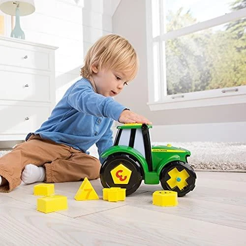 Tomy JOHN DEERE traktorius su kaladėlėmis Johnny, 46654