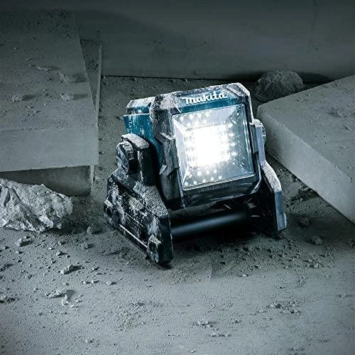 Makita Akumuliatorinis XGT® prožektorius ML003G