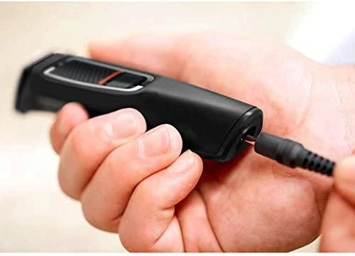 Barzdakirpė Plaukų kirpimo mašinėlė Philips MG3730/15