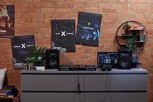 Pioneer DM-50D kolonėlės, 2 vnt. Juodos spalvos