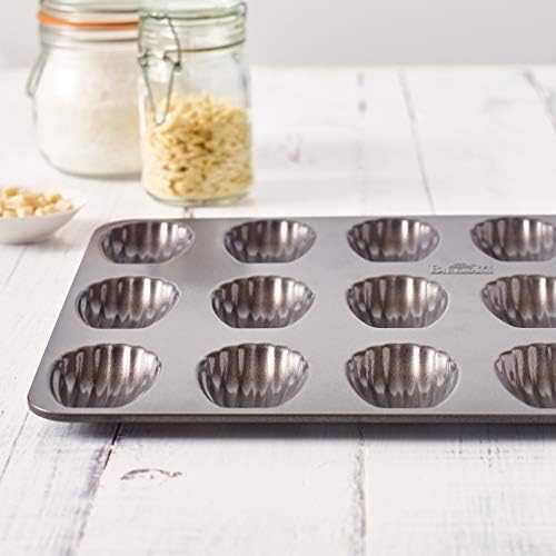 Forma do magdalenek EASY BAKING - 18 ciastek / Birkmann