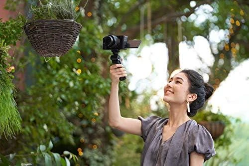 Sony „Alpha A7C“ viso kadro beveidrodinis fotoaparatas su keičiamais objektyvais, korpusas, „Sidabrinas“ | Sony | Viso kadro beveidrodinis fotoaparatas su keičiamais objektyvais | „Alpha A7C“ | Beveidrodinio fotoaparato korpusas | 24,2 MP | ISO jautrumas (maks.) 204800 | Ekrano įstrižainė 3,0 colio | Vaizdo įrašymas | „Wi-Fi“ | Greitas hibridinis AF | Didinimas 0,59 k. | Vaizdo ieškiklis | CMOS | „Sidabrinas“