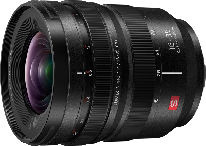 Objektyvas „Panasonic LUMIX S PRO 16-35mm F4“ (S-R1635)