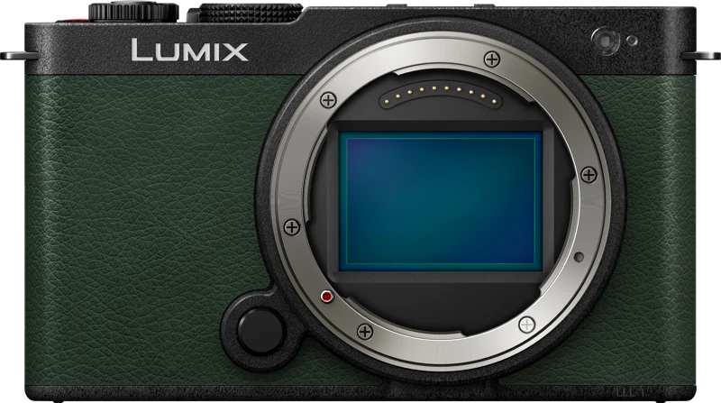 Panasonic Lumix DC-S9 korpusas tamsiai alyvuogių spalvos