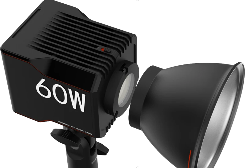 SMALLRIG 4376 LED VIDEO LIGHT COB RC 60B WITH POWERBANK CLAMP