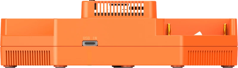 SmallRig 4834 kroviklio šoninis vaizdas su USB-C jungtimi