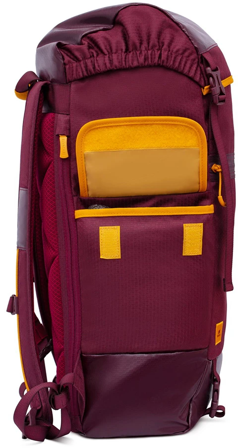 Rivacase Kensington Notebook Backpack 5361 Tinka iki 17.3 ", Backpack for laptop, Burgundy Raudona