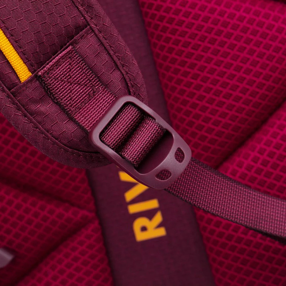 Rivacase Kensington Notebook Backpack 5361 Tinka iki 17.3 ", Backpack for laptop, Burgundy Raudona