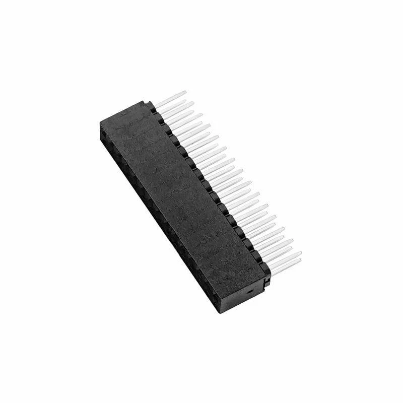 2x15 kontaktų lizdo jungtis elektronikai