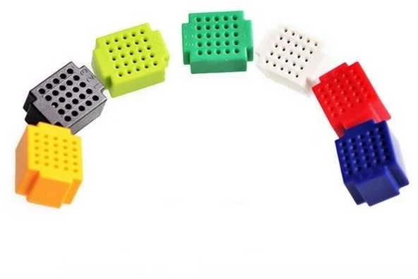 Spalvotos 25 skylių mini duonos lentos