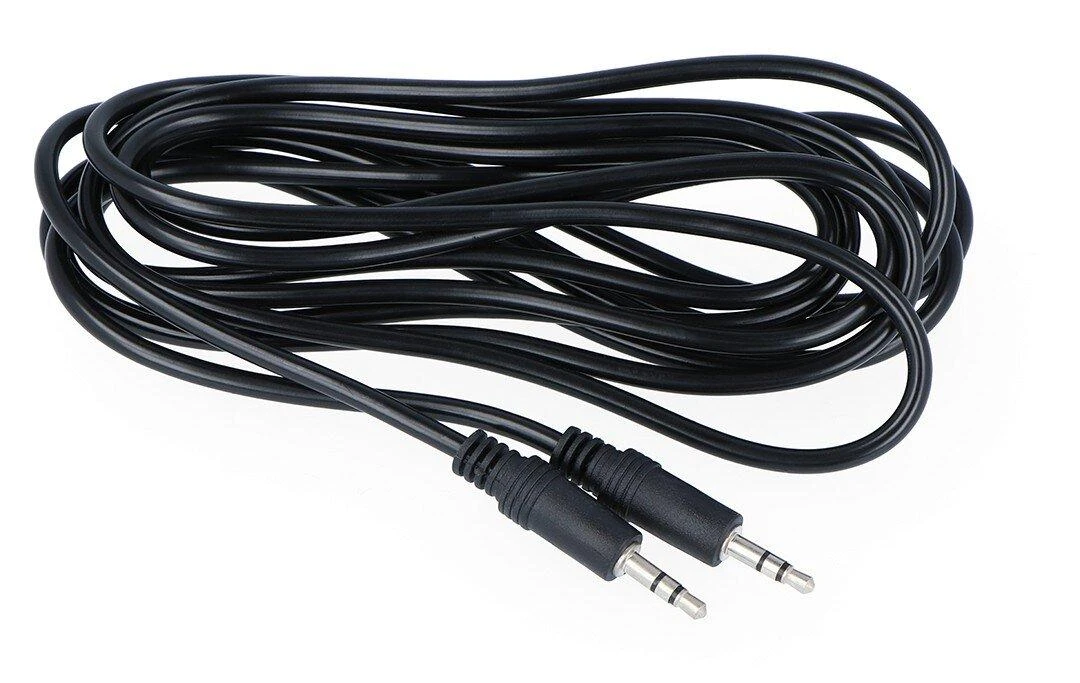 Juodas 3,5 mm AUX garso kabelis
