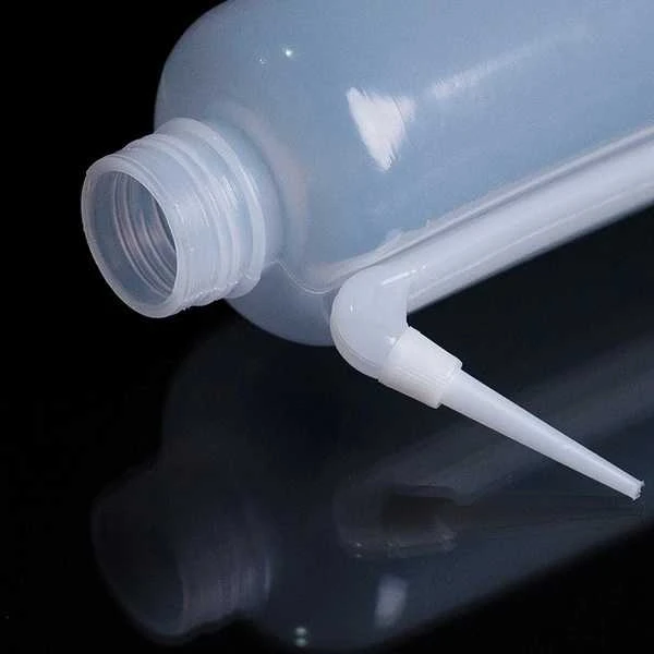 Oem Vandens butelis - šoninis dozatorius - taškinis skysčio dozatorius 500ml