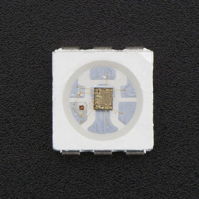 Adafruit APA102 SMD5050 - RGB šviesos diodų rinkinys su įmontuotu valdikliu - x10