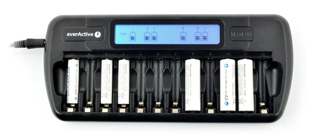 everActive 1-12 AA/AAA elementų kroviklis su LCD ekranu