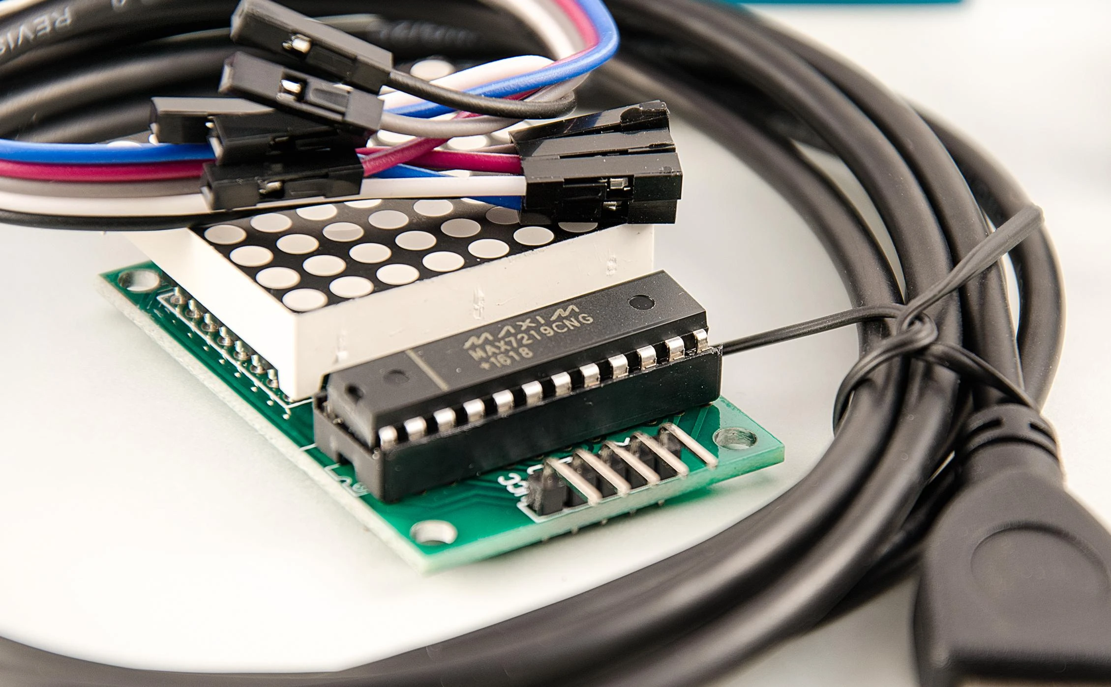 Anodas Electronics Mokomasis Elektronikos Rinkinys - Išmaniosios Grandinės su ARDUINO