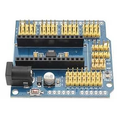 Arduino Nano maketavimo plokštė su maitinimo jungtimi