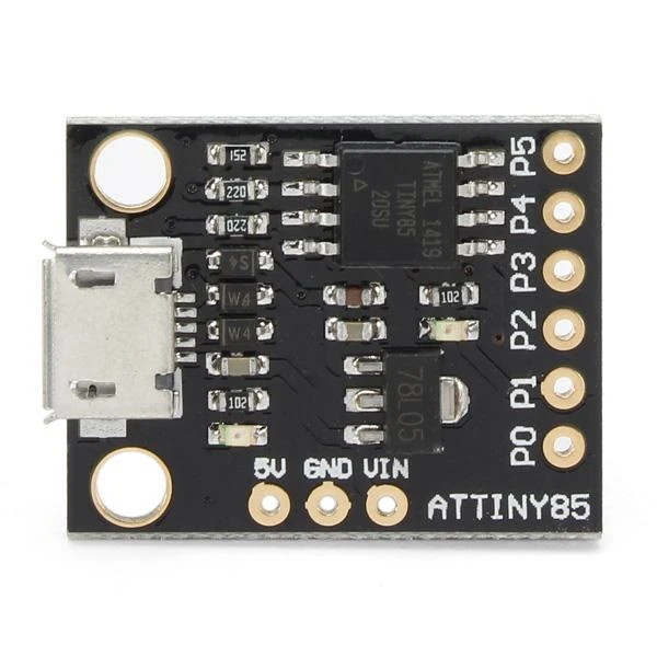 ATTINY85 plokštė su microUSB jungtimi