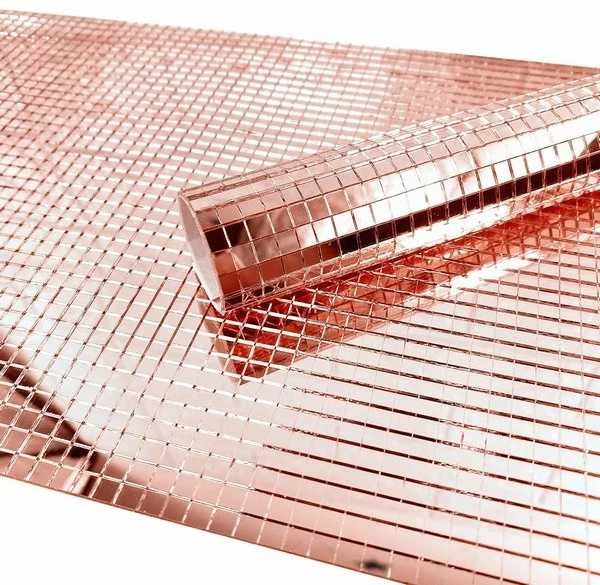 Oem Auksinė stiklo mozaika – ritinėlis 100x4cm 1mm – lipnus 3D mozaikos lipdukas