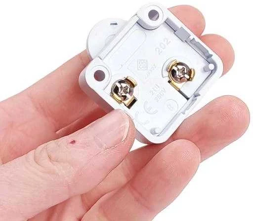 Oem Automatinė LED lempa spintelei su atverčiamomis durelėmis - šiltai balta
