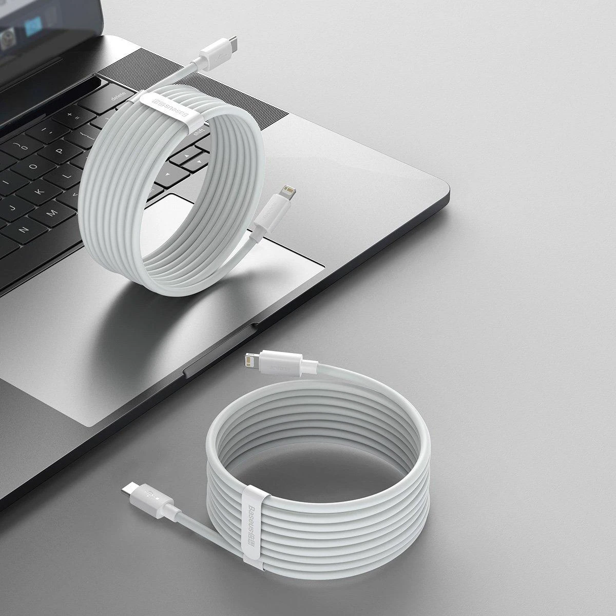 Baseus Simple Wisdom duomenų kabelio komplektas iš USB-C į Lightning PD 20W (2 Vnt), 1.5 m baltos spalvos