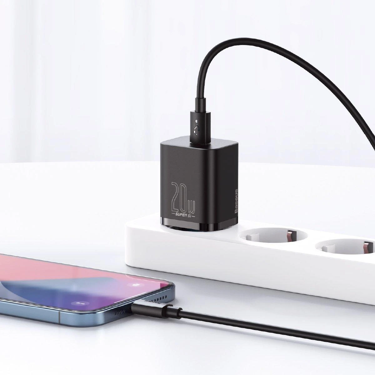 Baseus super Si Greitas įkroviklis 1C 20W su USB-C - Lightning kabeliu 1m - Juodas
