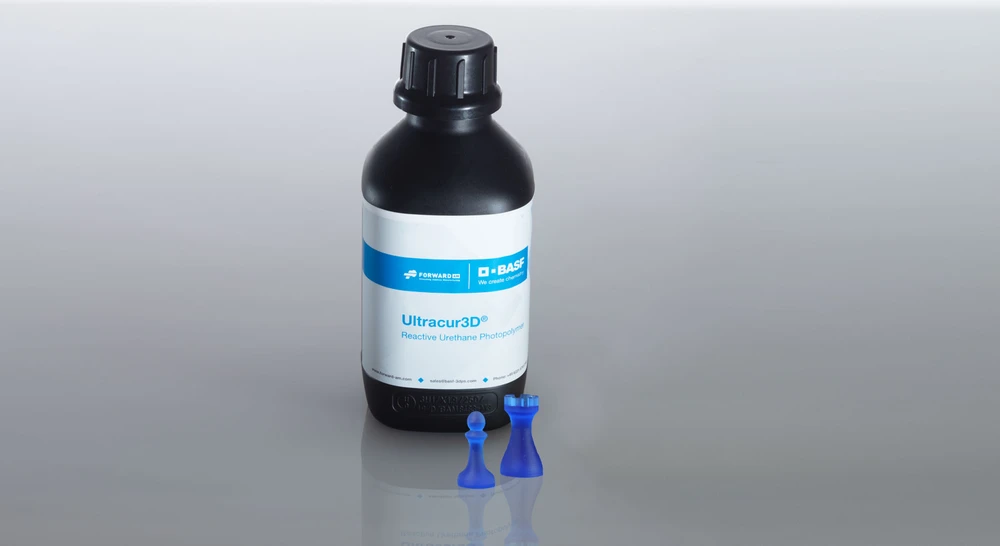 BASF Ultracur3D cyan derva su atspausdintais pavyzdžiais